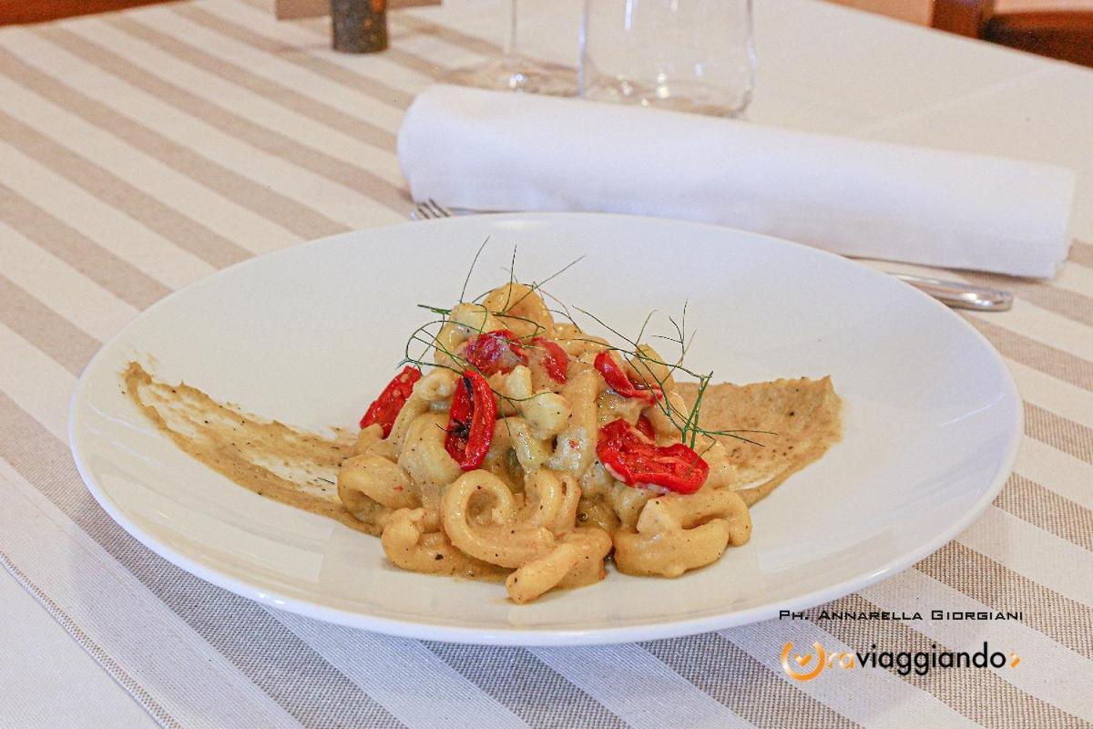 Locanda Del Castello Frontone 外观 照片